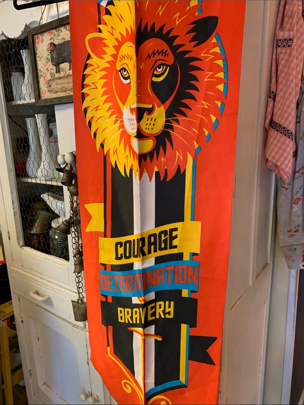 Brand New Harry Potter Courage Lion Wall Banner - Orange